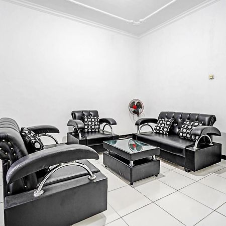 Oyo 91334 Permata Papua Guest House Pameungpeuk  Экстерьер фото